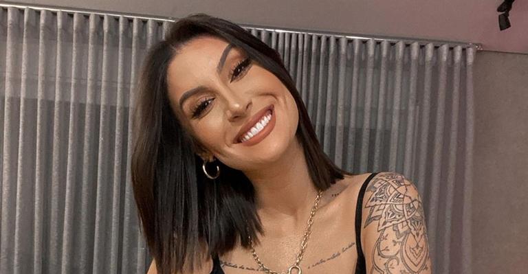 Grávida, Bianca Andrade aposta em look justinho e Fred reage: ”A mais linda de todas”