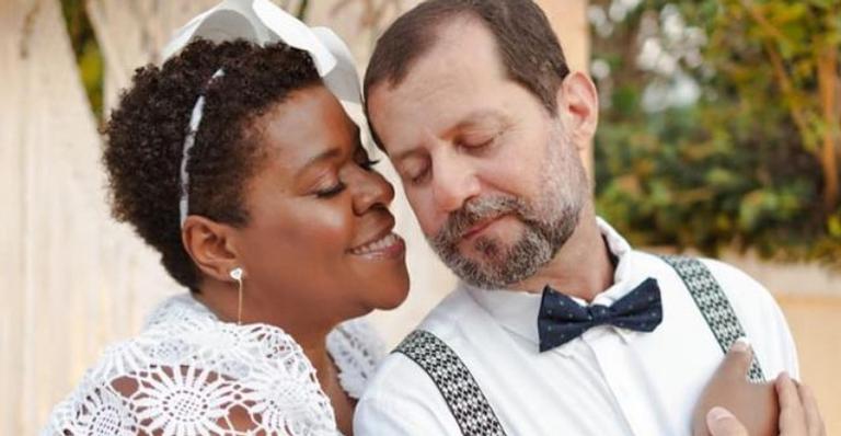 Cacau Protásio reflete sobre o casamento e relembra crise