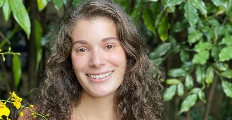 Giulia, filha de Lilia Cabral, celebra 24 anos: ”A vida vale muito a pena”