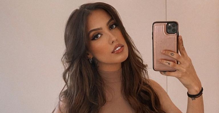 Gabi Brandt exibe barrigão de nove meses e impressiona: ”Olha o tamanho disso”