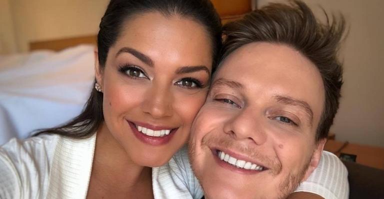 Michel Teló ganha festa surpresa de Thais Fersoza em comemoração aos seus 40 anos