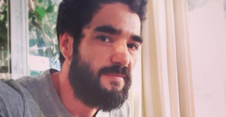 Caio Blat comemora 20 anos da novela Um Anjo Caiu do Céu: ”Mudou minha vida”