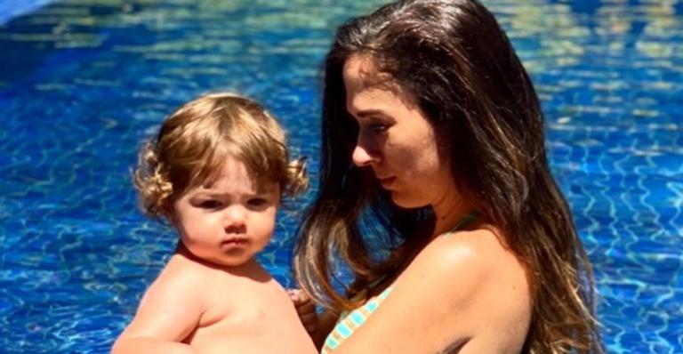 Tatá Werneck celebra 1 ano e 3 meses de Clara Maria com desabafo sobre maternidade