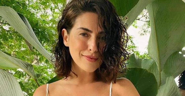 Em Noronha, Fernanda Paes Lemes aproveita férias revigorantes