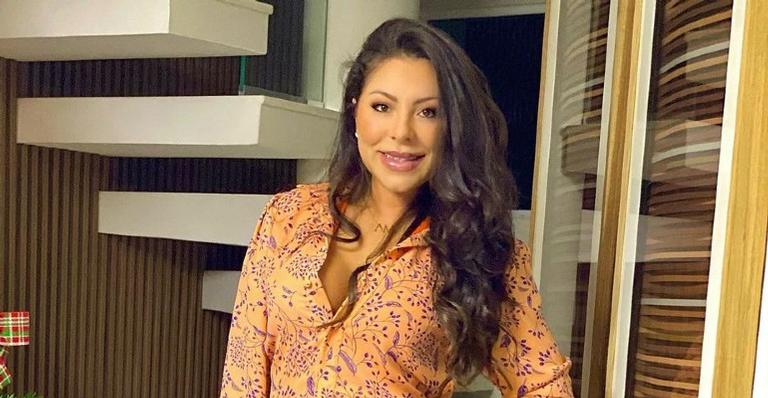 Andressa Ferreira se surpreende com o comprimento de seu cabelo: “Inspiração de beleza!”
