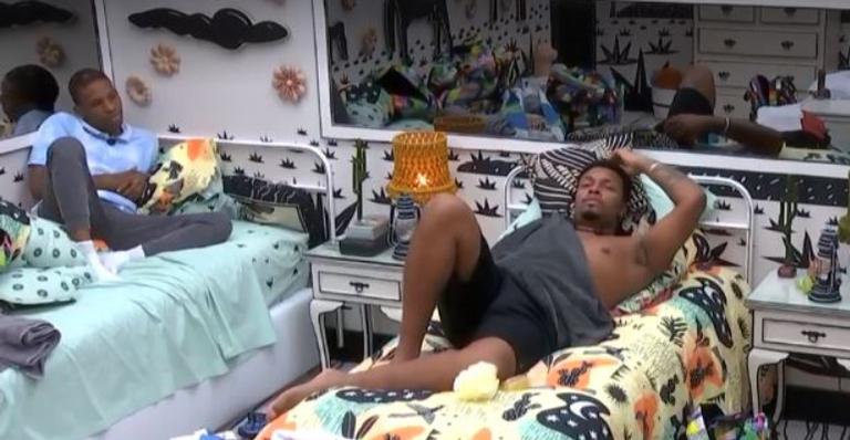 BBB21: Clima entre Nego Di e Lucas Penteado pesa durante combinação de votos: ”Achei pejorativo”