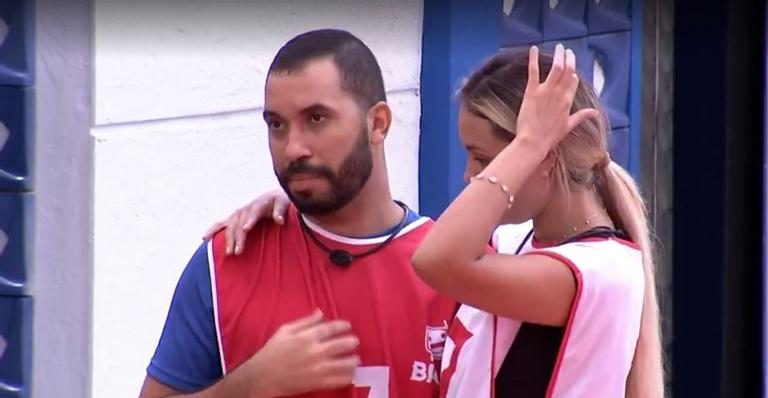 BBB21: Gilberto se incomoda com pergunta de sister: ”Vou falar com ela de verdade”