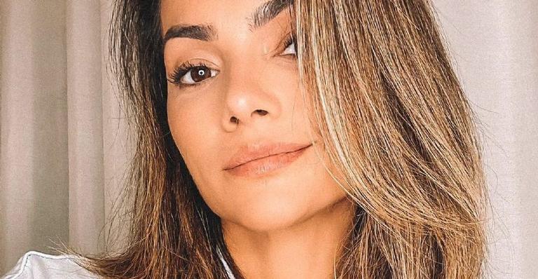 Kelly Key posta sequência de cliques se exercitando e fala sobre equilíbrio