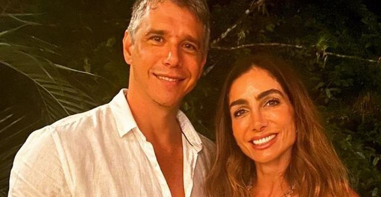 Marcio Garcia posa coladinho com a esposa, Andrea Santa Rosa e se derrete: ”Parceira de vida”