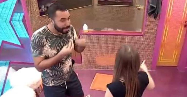 BBB21: Carla Diaz faz previsão sobre a vida amorosa de Gilberto: ”Você não tem fé?”