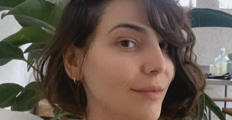 Tainá Müller relembra passeio na praia com o filho: ”Onde eu gostaria de estar”