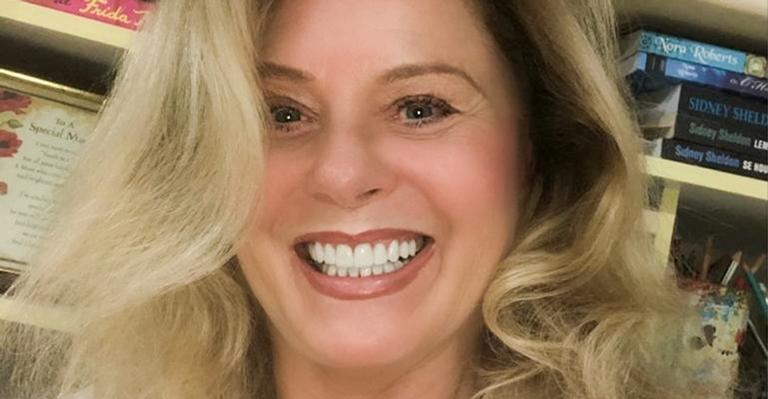 Vera Fischer aposta em shortinho e agita web: ”O tempo só te valoriza”