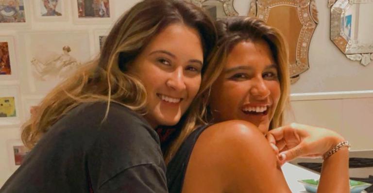 Giulia Costa fala sobre boatos de namoro com Bia Bonemer, filha de Fátima Bernardes
