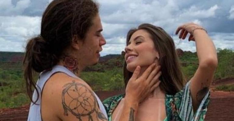 Whindersson Nunes anuncia que vai ser pai: ”Melhor presente”