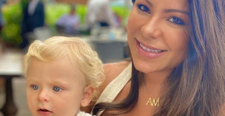 Andressa Ferreira derrete a web ao publicar cliques do filho, Bento: ”Que príncipe!”