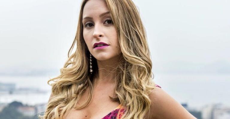Carla Diaz relembra personagem em ‘A Força do Querer’ e dispara: ”Carine é atrevida”
