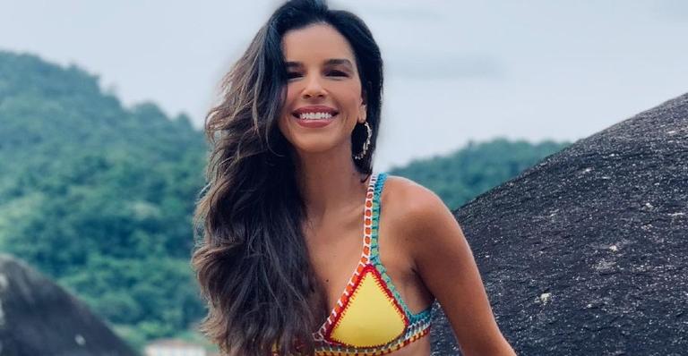 Mariana Rios esquenta o clima ao publicar foto ousada na web