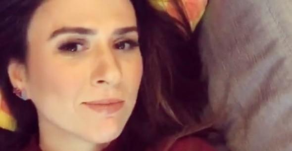 Acompanhando o BBB21, Tata Werneck dá sua opinião sobre o jogo: ”Cancelar, só Deus”