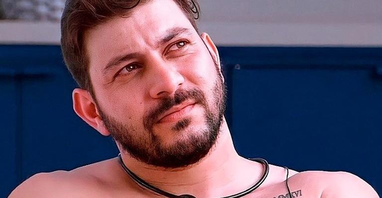 BBB21: Caio conforta Lucas após ele ser expulso da cozinha: ”Você me fez um bem danado”