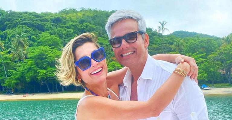 Flávia Alessandra curte jantar luxuoso em caverna com Otaviano Costa: ”Uma noite inesquecível”