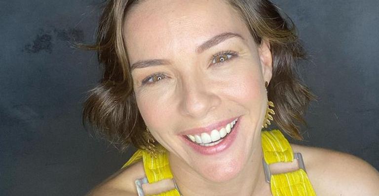 Regiane Alves responde fã sobre comparação do BBB21 com personagem em ‘Mulheres Apaixonadas’