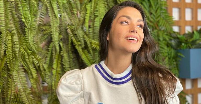 Thais Fersoza anuncia live para papear com os fãs: ”Já organiza o dia aí pro nosso encontro!”