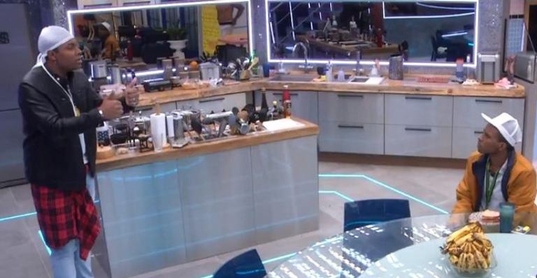 BBB21: Nego Di discute com Lucas Penteado: ”Tu é mau-caráter”
