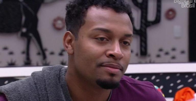 BBB21: Nego Di revela que tem crush fora da casa: ”Eu gosto de uma pessoa”