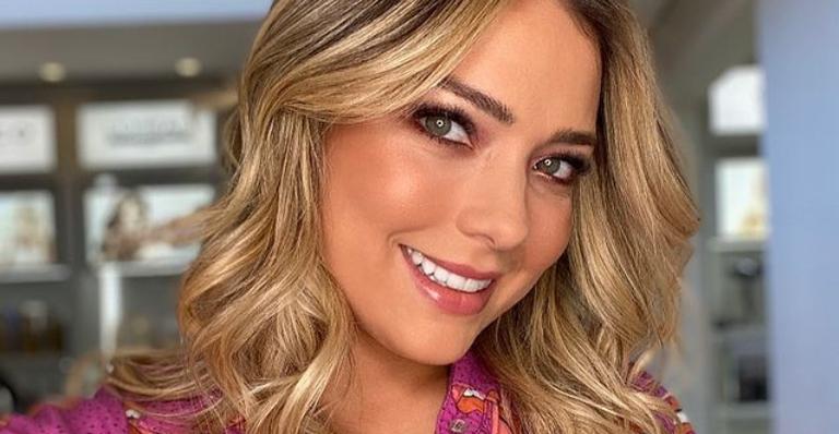 Carol Dantas aproveita viagem para Paris com cliques impecáveis: ”Trilogia fina”