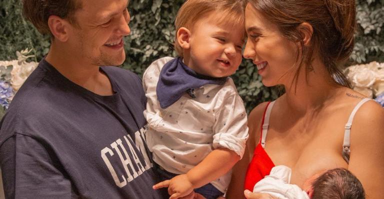 Saulo Poncio impressiona ao mostrar semelhança entre os filhos: ”Gêmeos”