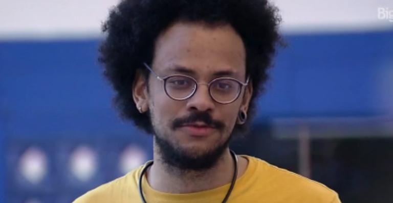 BBB21: João Luiz confessa que sentiu pena por Juliette ter ficado sozinha na festa