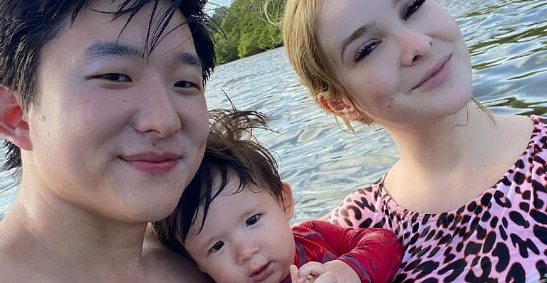 Sammy e Pyong Lee explodem o fofurômetro ao aparecerem esmagando Jake em foto