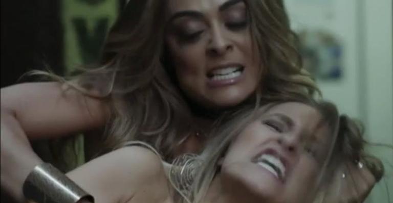 Bibi flagra o marido Rubinho com Carine em ‘A Força do Querer’