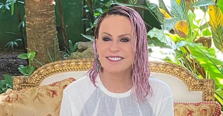 Uau! Ana Maria Braga aposta em novo visual colorido e surpreende telespectadores