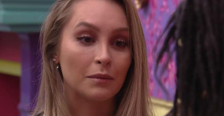 BBB21: Carla Diaz conversa com Karol Conká e desabafa: ”Nunca me senti tão desrespeitada”