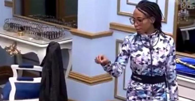 BBB21: Fãs pedem cancelamento da prova bate e volta após fala de Karol Conká