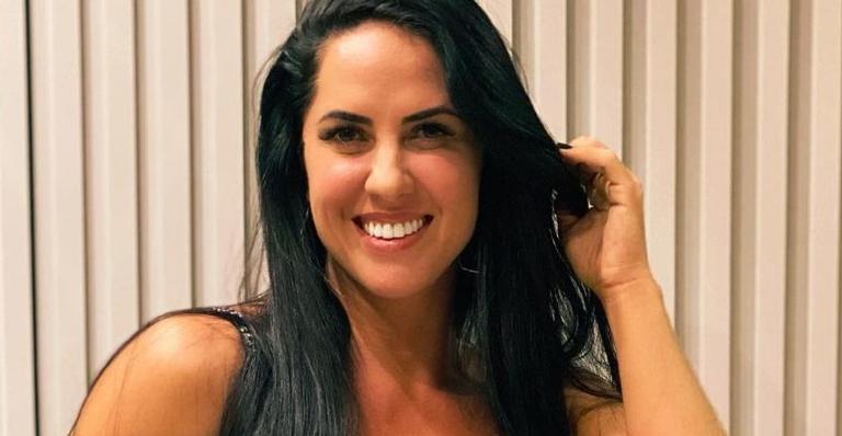 Graciele Lacerda ostenta corpaço impecável em cliques de biquíni: ”Um corpo é um corpo!”