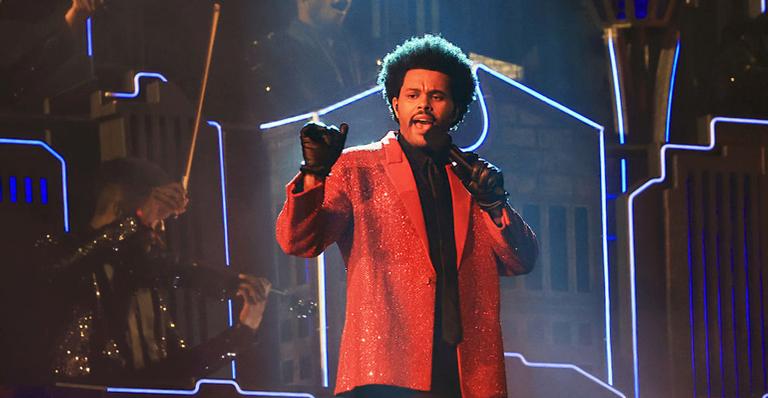 The Weeknd gasta 7 milhões de dólares em show no Super Bowl
