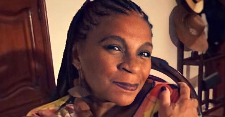 Zezé Motta reflete sobre empatia: ”Seja a luz que você espera encontrar no outro”
