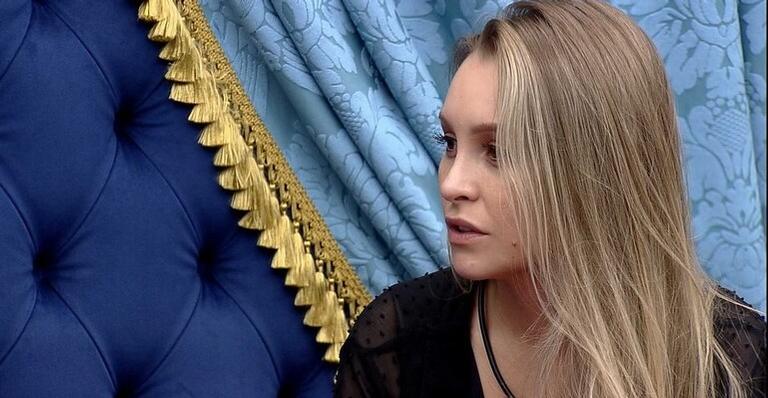 BBB21: Após chamar Arthur de banana, Carla Diaz dispara para brother: ”Fico com pé atrás”
