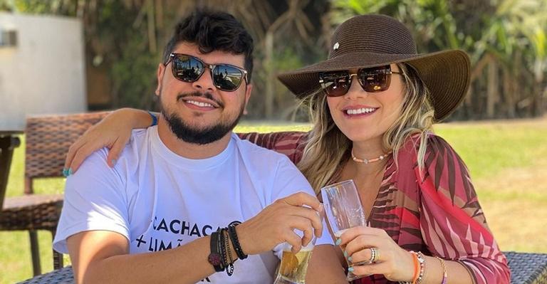 Durante viagem romântica, Cristiano surpreende esposa com renovação dos votos