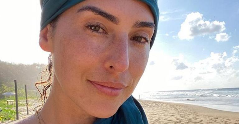 Fernanda Paes Leme resgata clique de Carnaval: ”Neste dia há 3 anos”