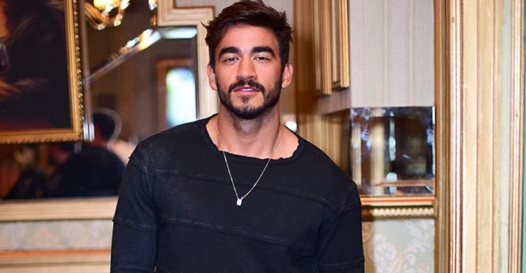 Ex-BBB Gui Napolitano assume namoro com ex-participante do ‘De Férias com o Ex’