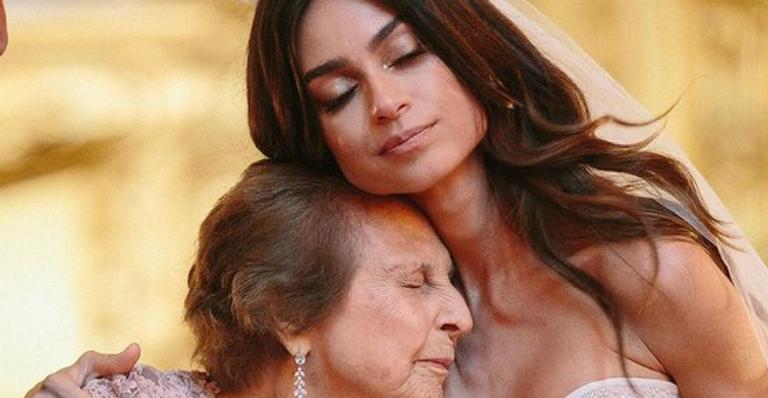 Thaila Ayala parabeniza avó de Renato Góes com bela homenagem: ”90 anos dessa maravilhosidade”