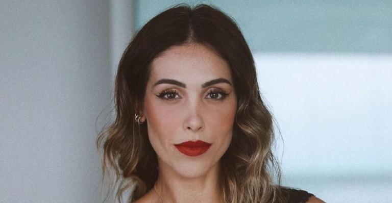Bella Falconi faz reflexão nas redes sociais: ”Ser autêntico é libertador”