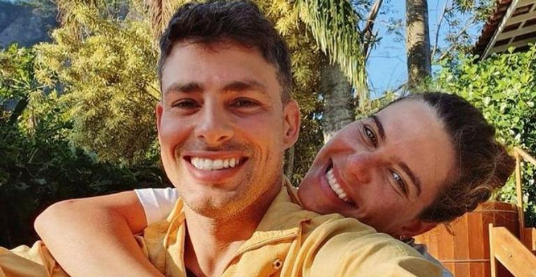 Cauã Reymond relembra primeira viagem romântica com Mariana Goldfarb: ”O começo…”