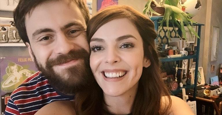 Com o marido, Titi Müller celebra 8 meses de vida do filho: ”Amo mais que tudo”