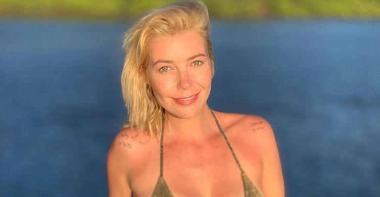 Luiza Possi relembra suas participações em blocos de Carnaval e fãs elogiam: ”Um charme de mulher”