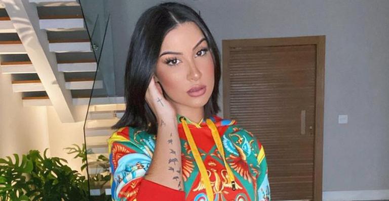 Bianca Andrade impressiona com fantasia de carnaval glamorosa: ”Em 2019”