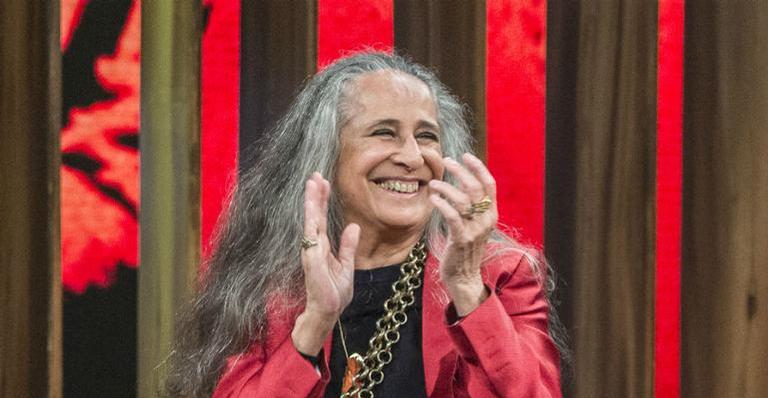 Maria Bethânia fará a sua primeira live musical neste final de semana